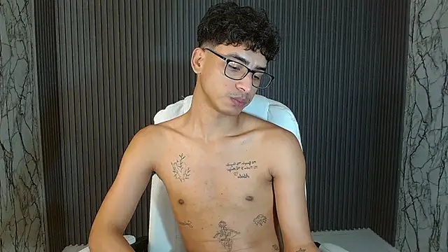 Snapshot of allens_joe chatting on September 20, 2025, 2:38 am allens joe online show from September 20, 2025, 2:38 am