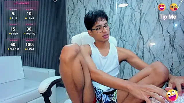 Snapshot of allens_joe chatting on November 23, 2025, 1:26 am allens joe online show from November 23, 2025, 1:26 am