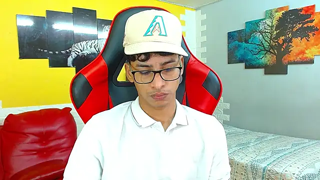 Snapshot of allens_joe chatting on December 1, 2025, 1:56 pm allens joe online show from December 1, 2025, 1:56 pm