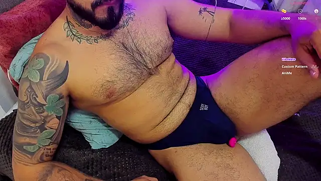 Snapshot of mikemulerr chatting on February 17, 2026, 11:24 pm mikemulerr online show from February 17, 2026, 11:24 pm