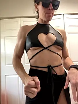 mrs  unknown online show from March 26, 2026, 4:27 pm