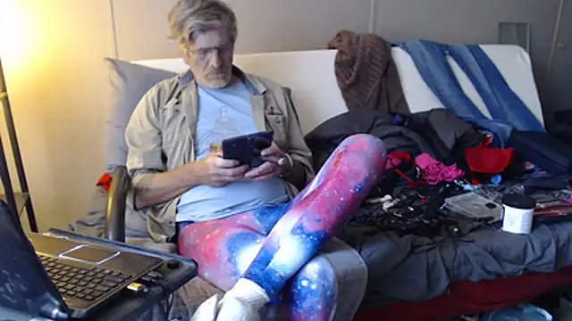 BurgawSub online show from April 19, 2026, 6:10 pm