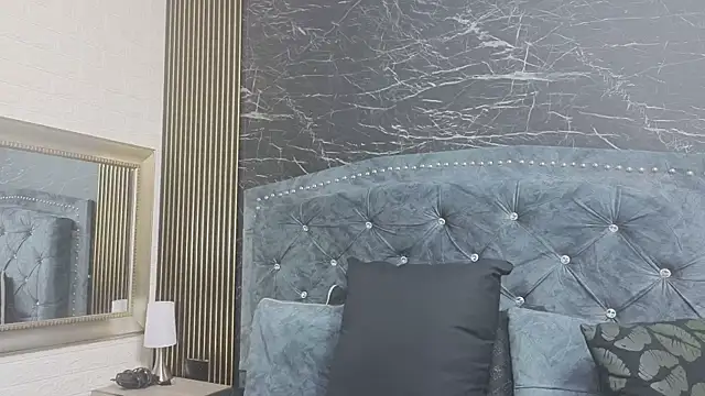 charlotte  G online show from March 22, 2026, 10:39 am