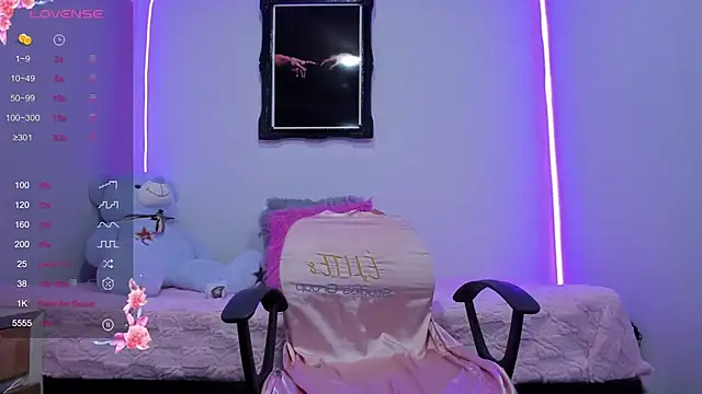 liz 25b online show from November 7, 2025, 3:44 am