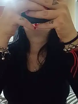 Snapshot of lady_rolinga chatting on July 28, 2026, 4:09 am lady rolinga online show from July 28, 2026, 4:09 am