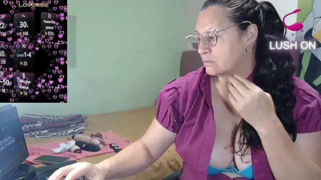 Snapshot of hairyglad69 chatting on March 19, 2026, 2:39 pm hairyglad69 online show from March 19, 2026, 2:39 pm