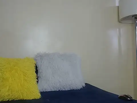 cutehavvy online show from April 5, 2026, 4:19 am