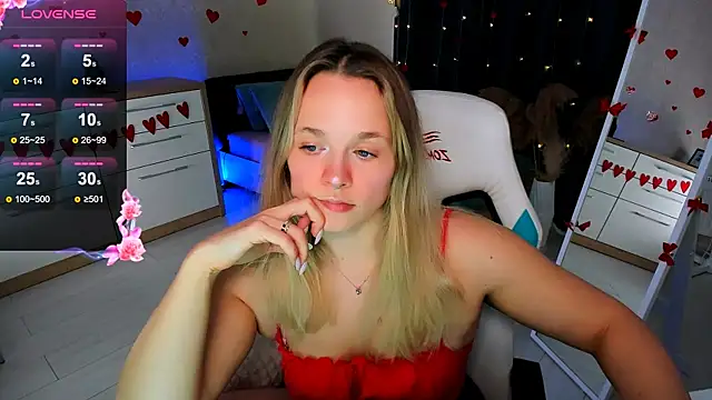 Snapshot of SherillBrill chatting on February 19, 2025, 2:33 pm SherillBrill online show from February 19, 2025, 2:33 pm