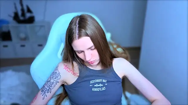 StellaLawless online show from March 25, 2026, 12:22 am