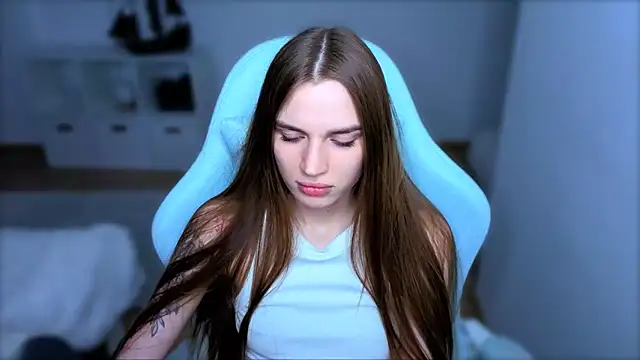 StellaLawless online show from October 6, 2025, 8:42 pm