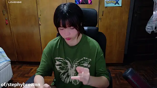 stephybrown online show from March 6, 2025, 6:05 pm