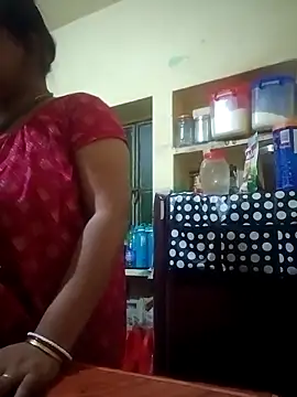 Snapshot of Payel-sharma chatting on March 4, 2025, 4:20 pm Payel-sharma online show from March 4, 2025, 4:20 pm