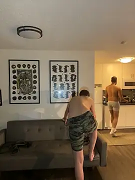 Snapshot of TheOnlyTwinTowers chatting on February 25, 2026, 4:45 am TheOnlyTwinTowers online show from February 25, 2026, 4:45 am