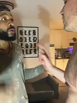 Snapshot of TheOnlyTwinTowers chatting on March 1, 2026, 6:35 am TheOnlyTwinTowers online show from March 1, 2026, 6:35 am