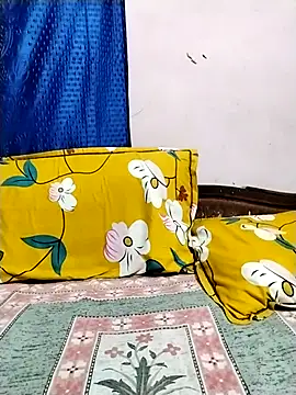 Snapshot of Ruksar-Pathan chatting on February 21, 2026, 5:04 pm Ruksar-Pathan online show from February 21, 2026, 5:04 pm