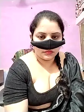 Snapshot of Ruksar-Pathan chatting on January 18, 2026, 6:11 pm Ruksar-Pathan online show from January 18, 2026, 6:11 pm