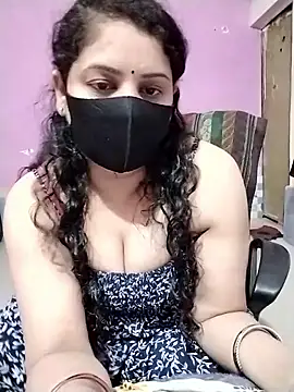 Snapshot of Ruksar-Pathan chatting on April 25, 2026, 4:26 pm Ruksar-Pathan online show from April 25, 2026, 4:26 pm