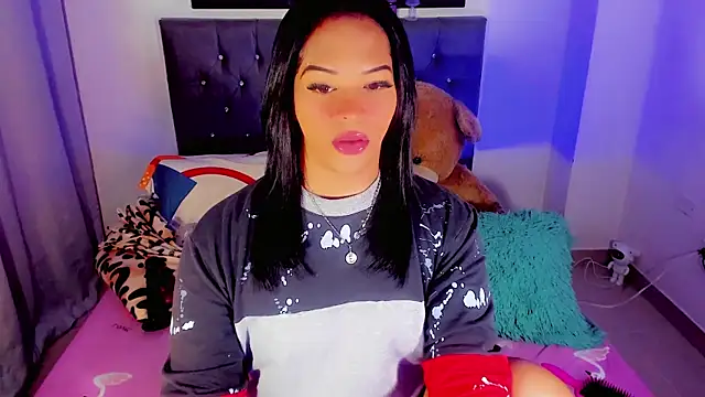 Zakura hot1 online show from November 30, 2025, 8:37 am