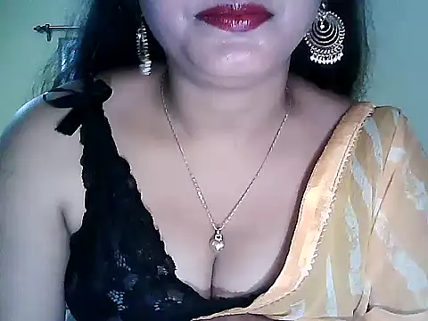 Snapshot of Model-Tanya chatting on February 23, 2026, 1:01 pm Model-Tanya online show from February 23, 2026, 1:01 pm