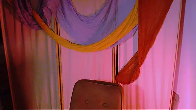 Malinax online show from December 16, 2025, 10:14 pm