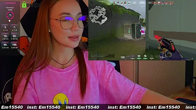 Snapshot of Emili1- chatting on January 28, 2025, 1:38 pm Emili1- online show from January 28, 2025, 1:38 pm