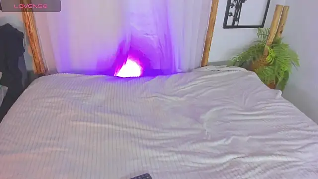  RedMoon online show from October 23, 2025, 8:51 pm