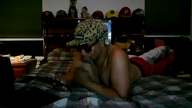 pimpdaddy4ever online show from November 14, 2025, 2:15 am