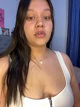 Ari Martin online show from April 5, 2026, 8:43 am