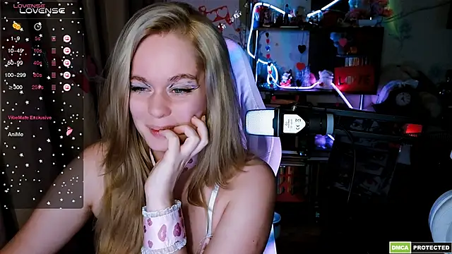 Snapshot of Bad_Girl009 chatting on February 13, 2026, 4:40 pm Bad Girl009 online show from February 13, 2026, 4:40 pm