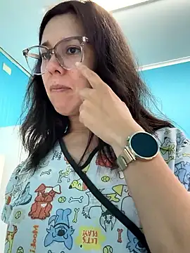 Reinacatchile online show from January 15, 2026, 8:45 pm