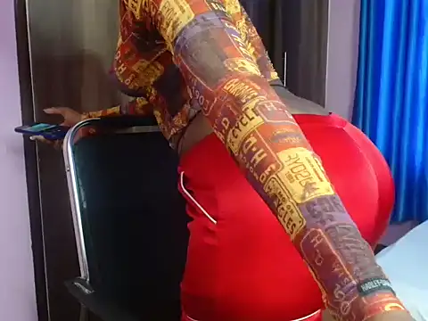 Snapshot of massive_squirts chatting on November 1, 2025, 9:14 am massive squirts online show from November 1, 2025, 9:14 am