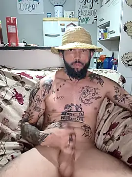 Snapshot of Leonpicudo chatting on March 13, 2026, 3:11 am Leonpicudo online show from March 13, 2026, 3:11 am