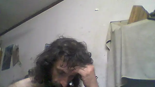 Snapshot of BigPeter6987 chatting on May 1, 2026, 4:06 am BigPeter6987 online show from May 1, 2026, 4:06 am