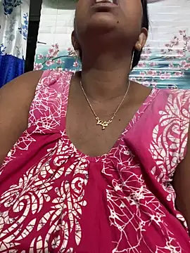 Beauty-queen online show from March 12, 2026, 1:15 pm