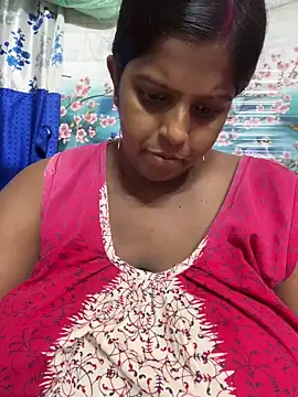 Beauty-queen online show from April 19, 2026, 3:02 pm