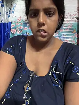 Snapshot of Beauty-queen chatting on June 26, 2026, 3:40 pm Beauty-queen online show from June 26, 2026, 3:40 pm