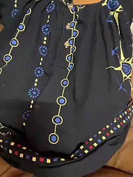 Beauty-queen online show from April 11, 2026, 2:21 pm