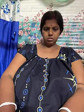 Beauty-queen online show from March 23, 2026, 11:10 am