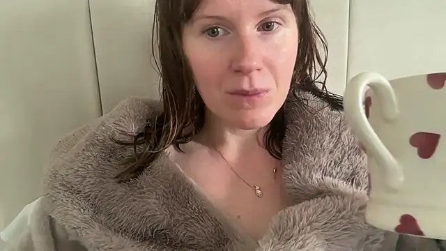 redheadrosie69 online show from March 13, 2026, 9:36 am