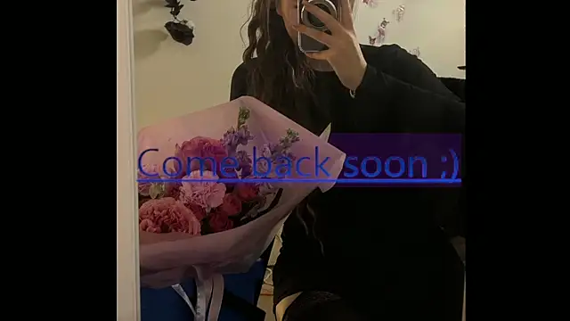 Josephine Kiss online show from March 11, 2026, 1:27 pm