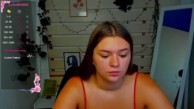 Snapshot of Josephine_Kiss chatting on July 21, 2026, 6:26 am Josephine Kiss online show from July 21, 2026, 6:26 am