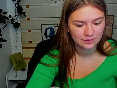 Snapshot of Josephine_Kiss chatting on July 9, 2026, 10:04 am Josephine Kiss online show from July 9, 2026, 10:04 am