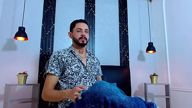 Erick Wall online show from July 22, 2026, 1:40 am