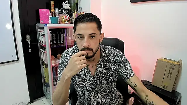 Erick Wall online show from March 12, 2026, 4:44 pm