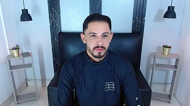 Erick Wall online show from July 16, 2026, 2:19 am