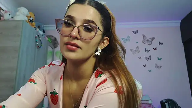 Snapshot of caroline_jonson chatting on January 31, 2026, 8:51 pm caroline jonson online show from January 31, 2026, 8:51 pm