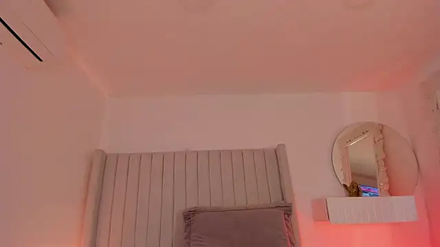 Shelynna azzul online show from March 21, 2026, 8:13 pm