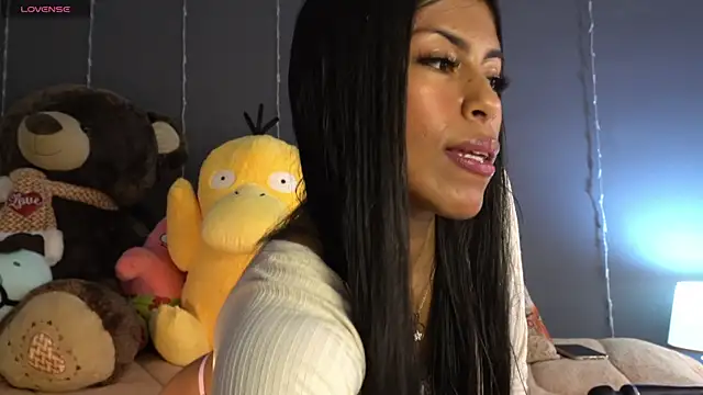 Snapshot of mula_talove chatting on February 3, 2025, 10:14 am mula talove online show from February 3, 2025, 10:14 am