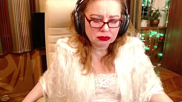 Miss Tress online show from January 6, 2026, 11:09 pm