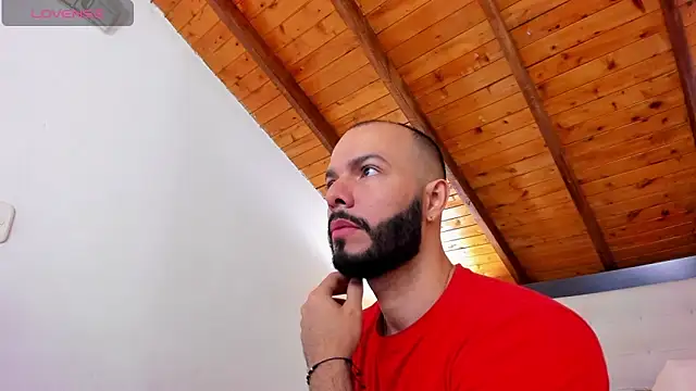 Tom Bailey online show from October 2, 2025, 12:30 pm